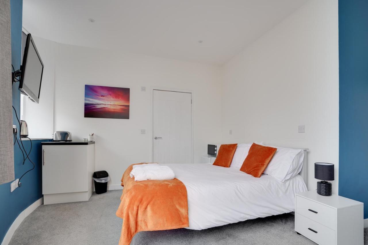 Homesly Guest Rooms, Comfortable En-Suite Guest Rooms With Free Parking And Self Check-In Berwick Upon Tweed Exteriör bild