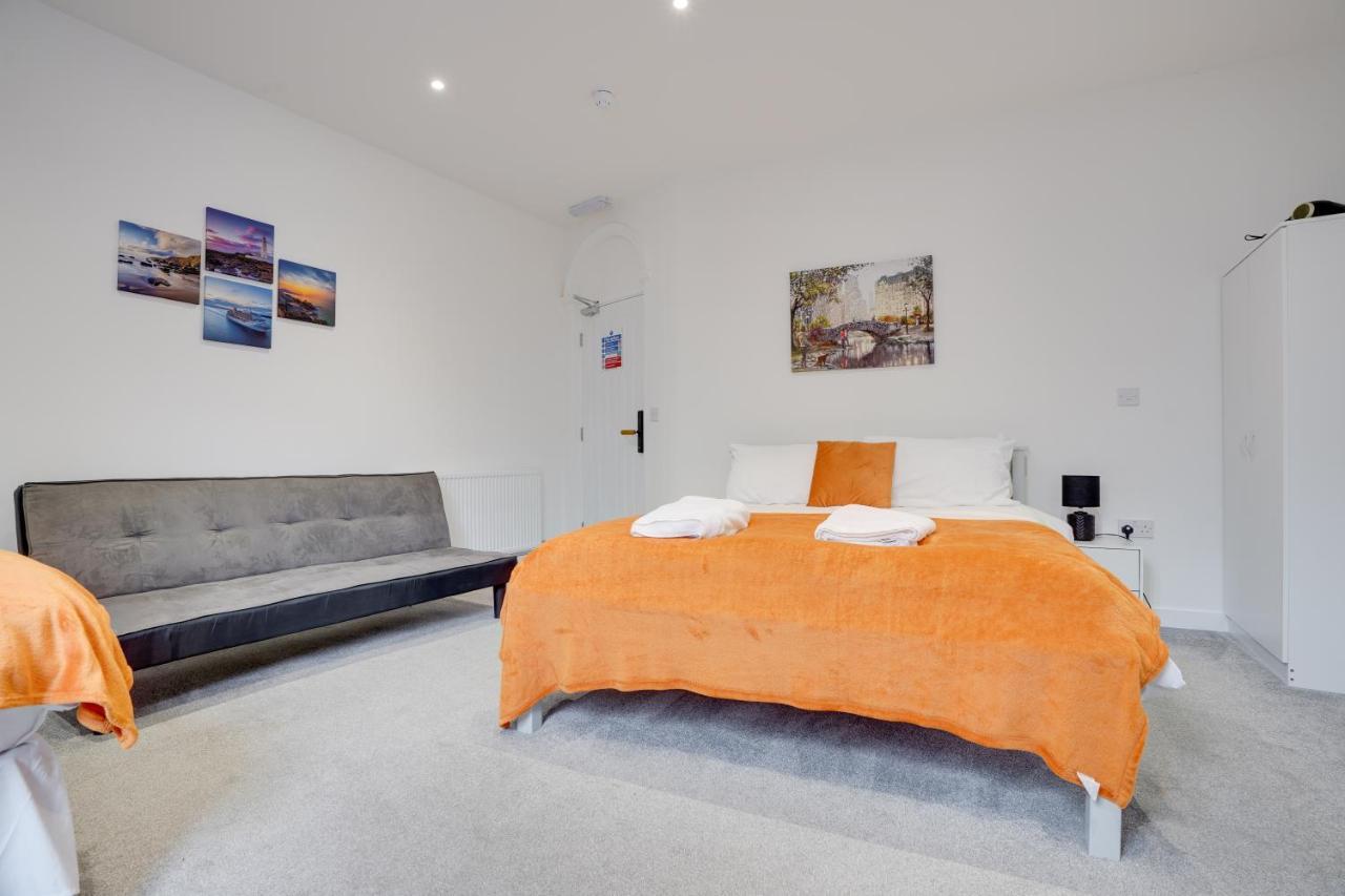 Homesly Guest Rooms, Comfortable En-Suite Guest Rooms With Free Parking And Self Check-In Berwick Upon Tweed Exteriör bild