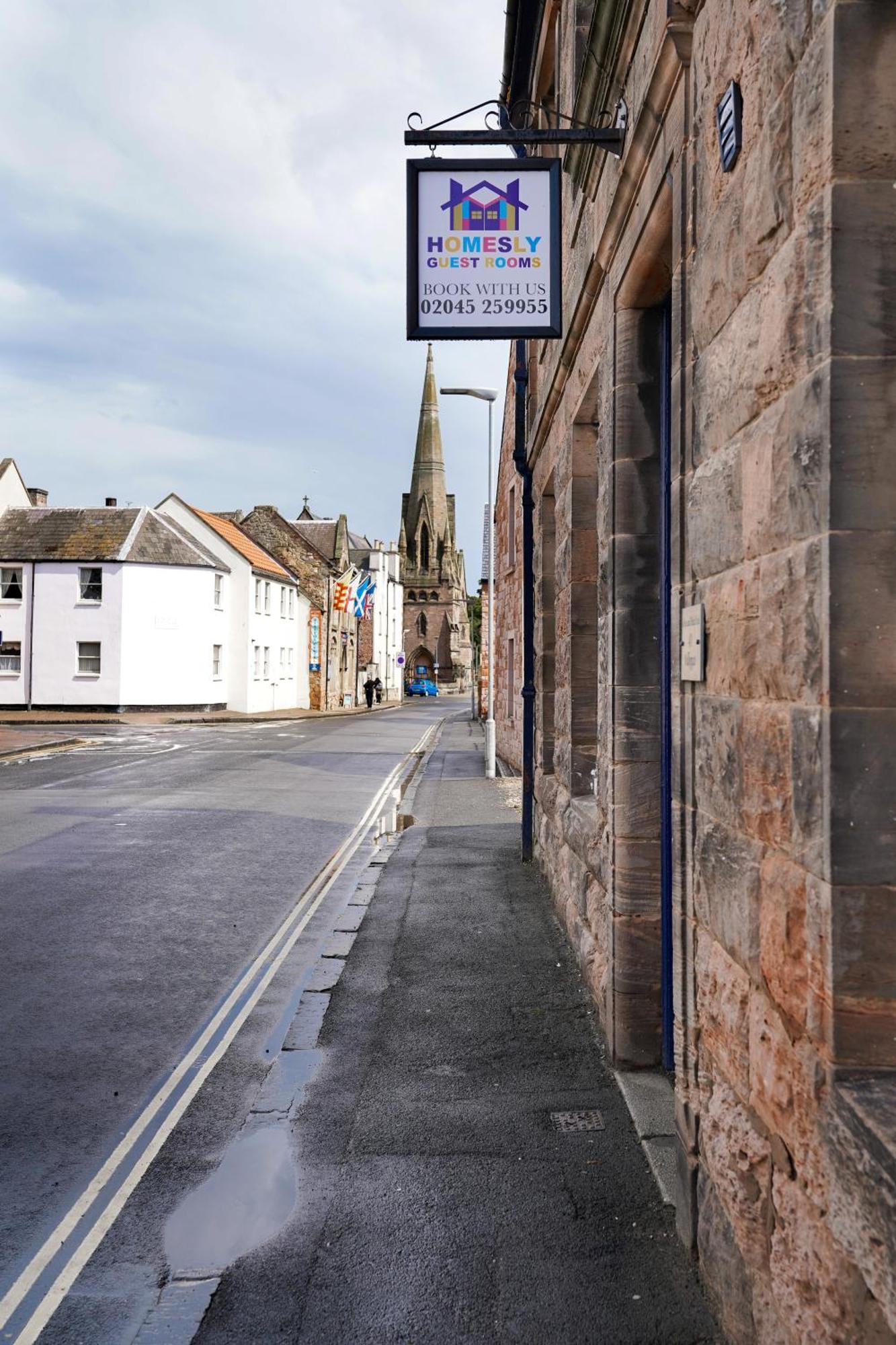 Homesly Guest Rooms, Comfortable En-Suite Guest Rooms With Free Parking And Self Check-In Berwick Upon Tweed Exteriör bild