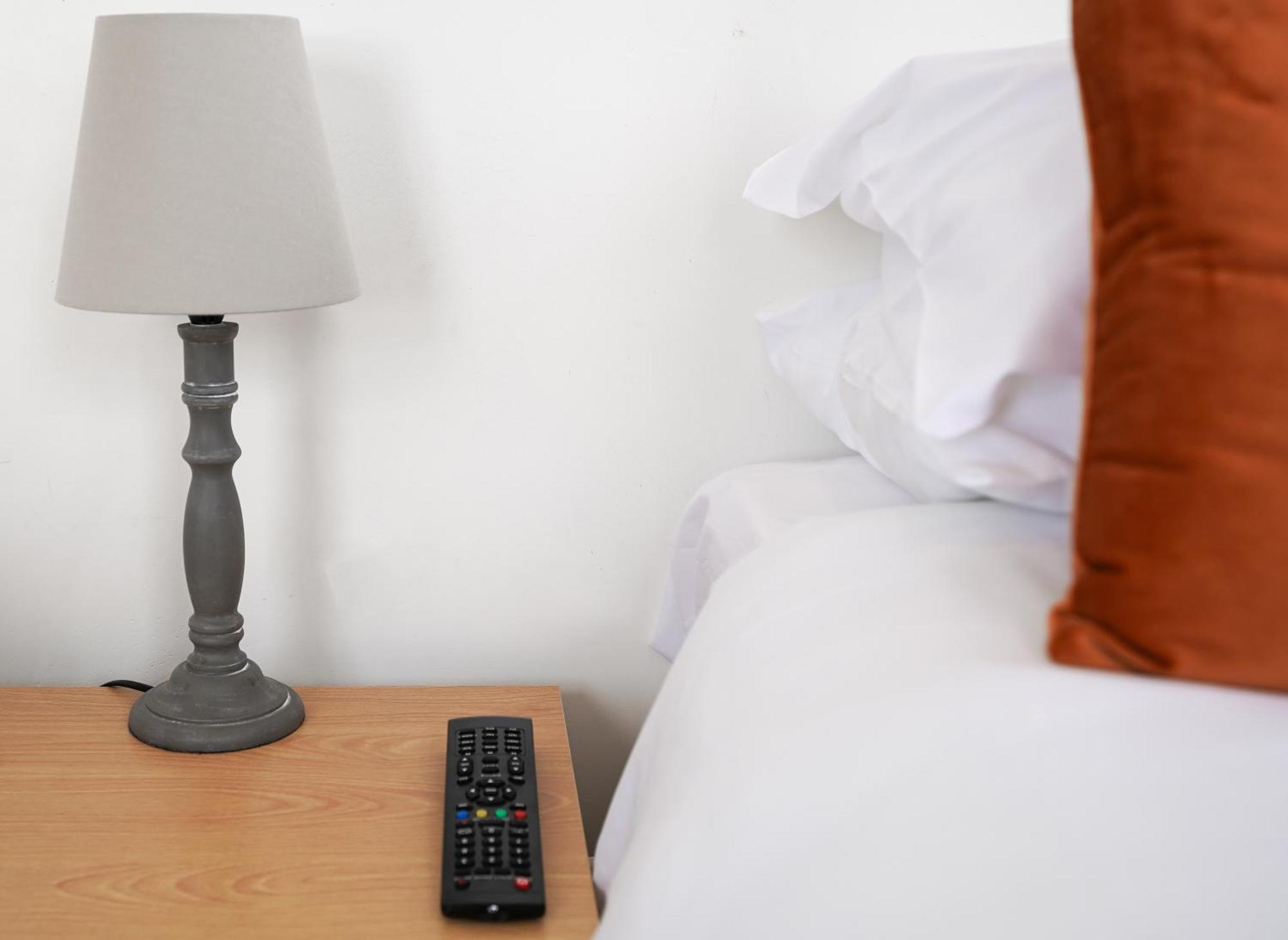 Homesly Guest Rooms, Comfortable En-Suite Guest Rooms With Free Parking And Self Check-In Berwick Upon Tweed Exteriör bild