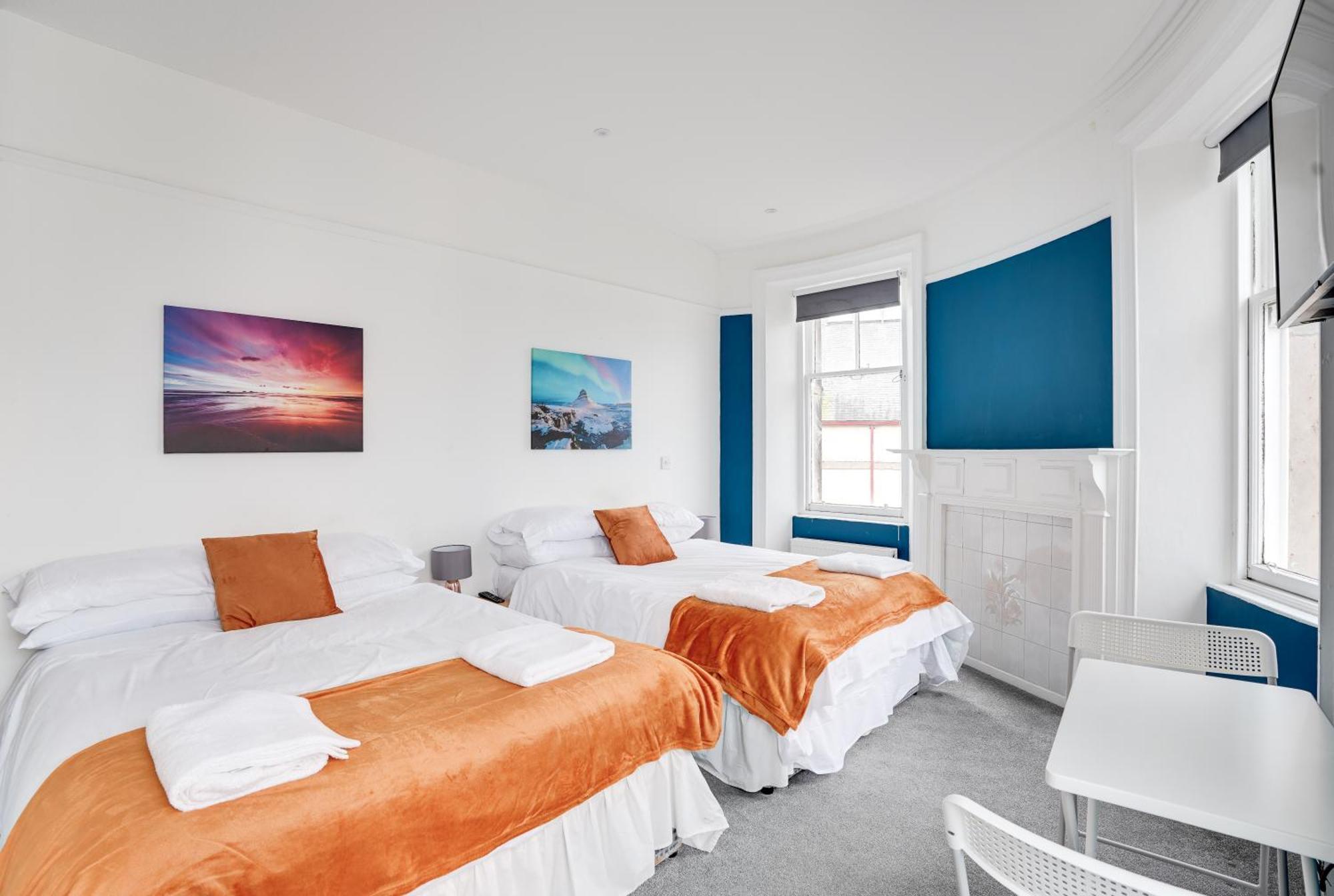 Homesly Guest Rooms, Comfortable En-Suite Guest Rooms With Free Parking And Self Check-In Berwick Upon Tweed Exteriör bild