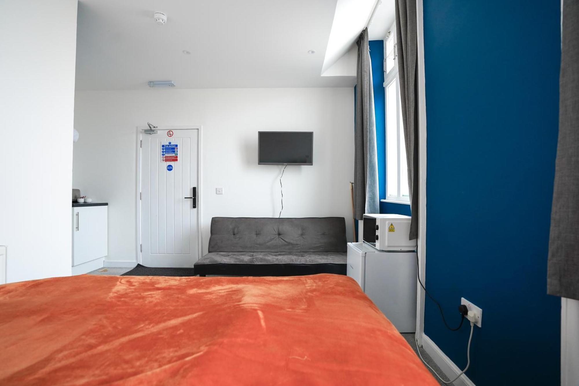 Homesly Guest Rooms, Comfortable En-Suite Guest Rooms With Free Parking And Self Check-In Berwick Upon Tweed Exteriör bild