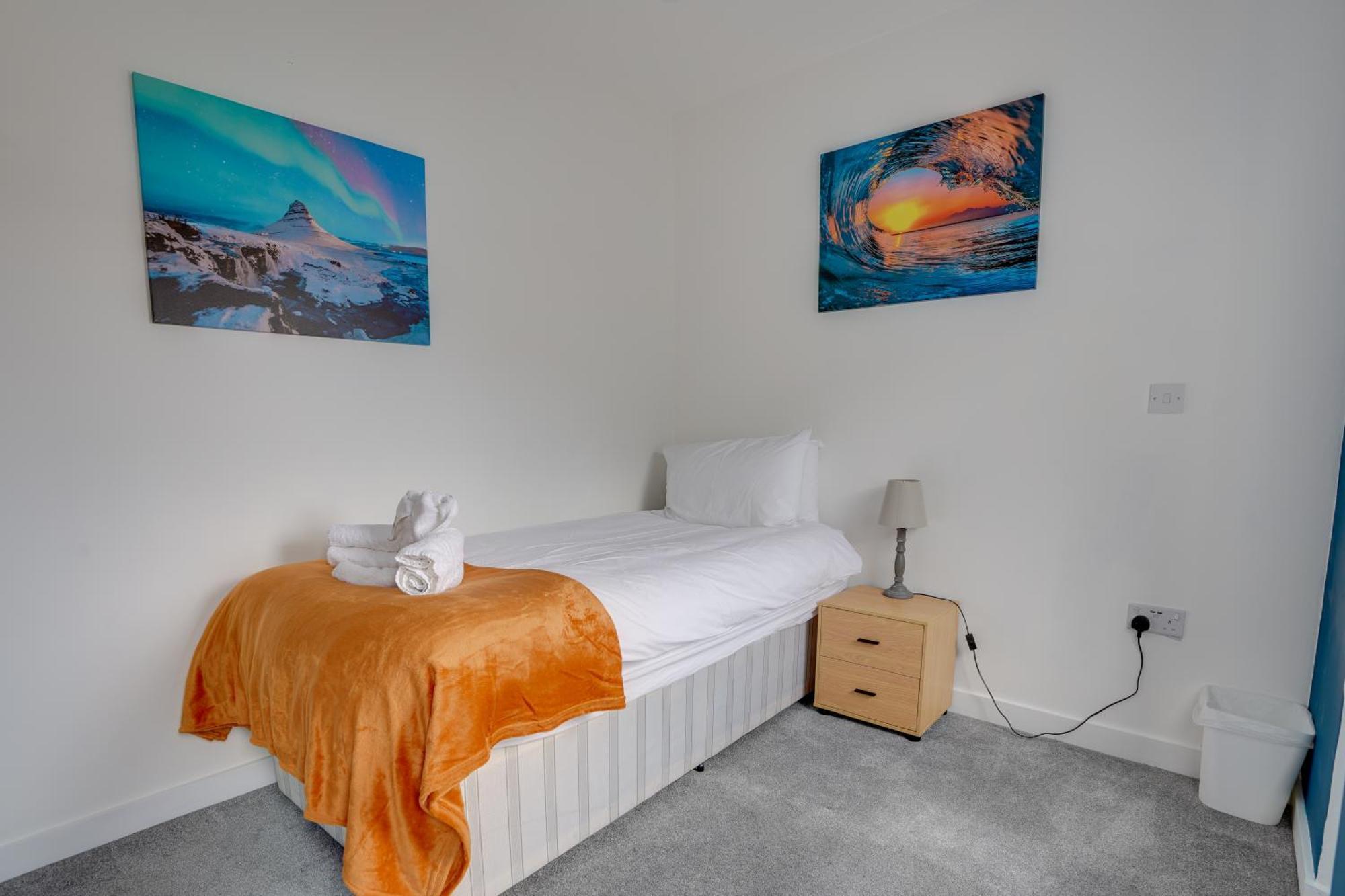 Homesly Guest Rooms, Comfortable En-Suite Guest Rooms With Free Parking And Self Check-In Berwick Upon Tweed Exteriör bild
